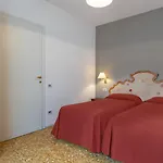 Residenza Dei Fiori 4* 카네로 리비에라