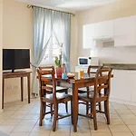 Residenza Dei Fiori Aparthotel 4*