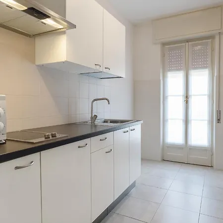 Residenza Dei Fiori Lägenhetshotell Cannero Riviera