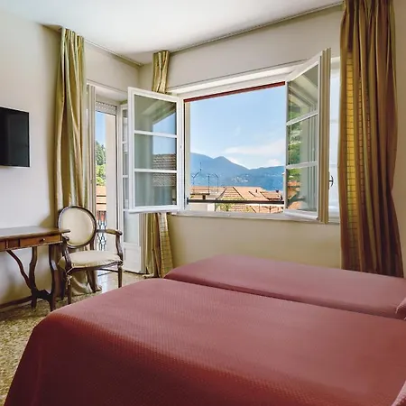 Residenza Dei Fiori カンネロ・リヴィエーラ