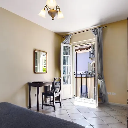 Residenza Dei Fiori Lägenhetshotell 4*