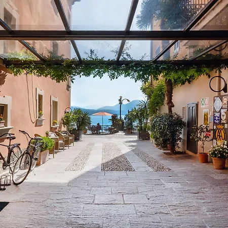 Lägenhetshotell Residenza Dei Fiori 4*