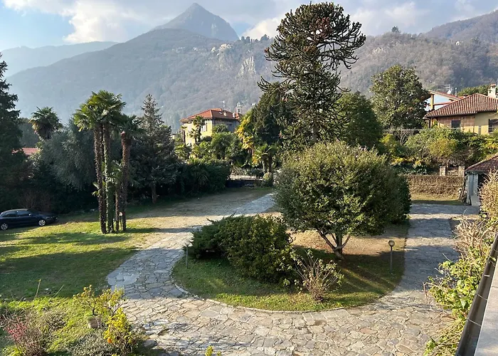 Residenza Dei Fiori Апарт-отель 4*