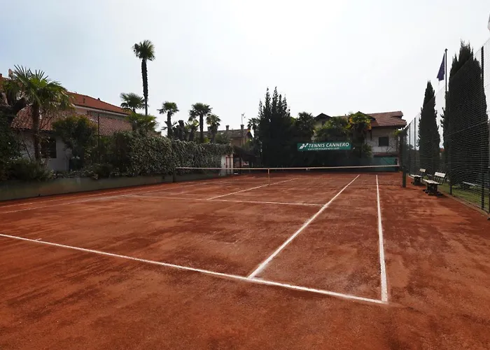 Residenza Dei Fiori شقة فندقية كانيرو ريفييرا