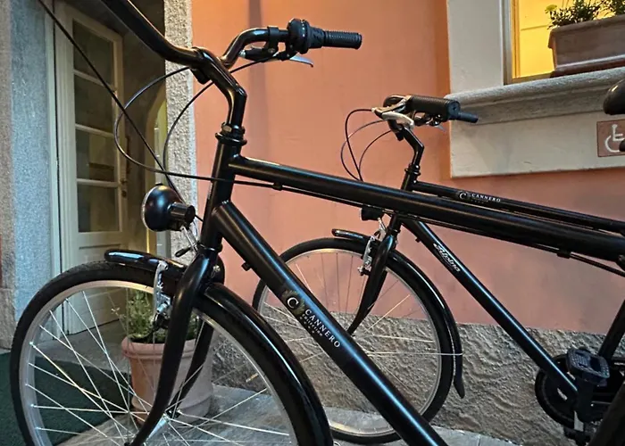 Residenza Dei Fiori 4* كانيرو ريفييرا