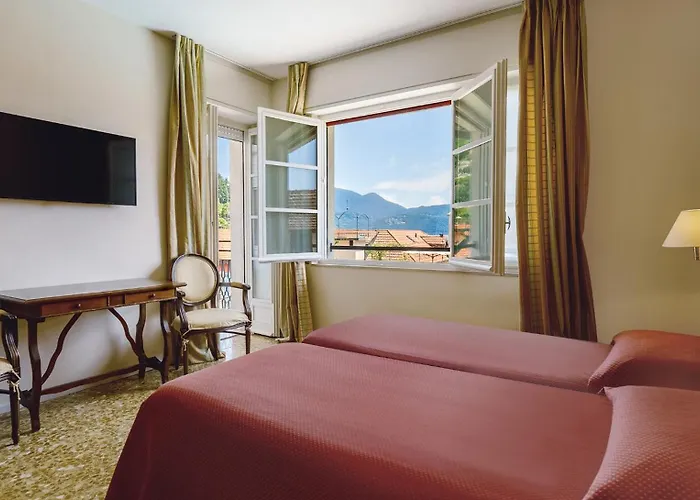 Residenza Dei Fiori كانيرو ريفييرا